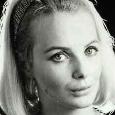 Elizabeth Knight