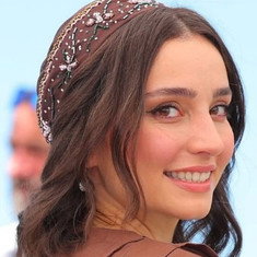 Soha Niasti