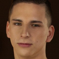 Aaron Shine