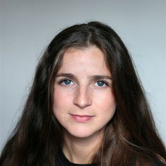 Esther Valding