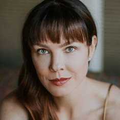 Julia Farrell
