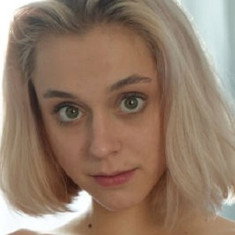 Molly Cute