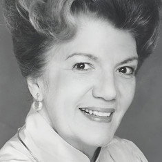 Carmen Zapata