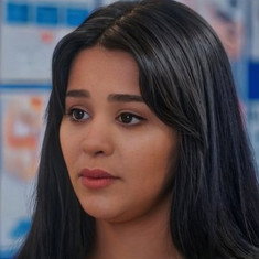 ولاء كامل