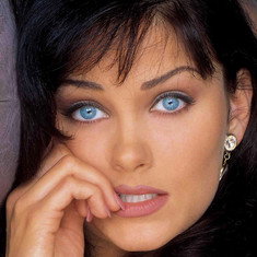 Traci Adell