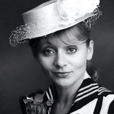 Annie Cordy