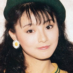 Moon Lee
