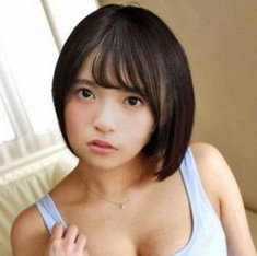 Sakura Momoka