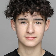 Edan Hayhurst