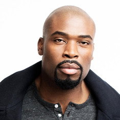 Israel Idonije