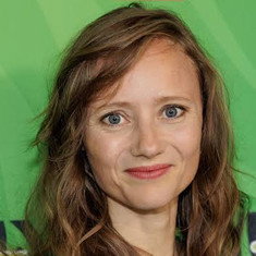 Monique van der Werff