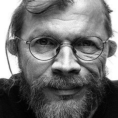 Axel Neumann