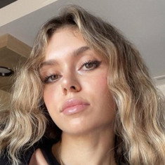 Betül Çakmak
