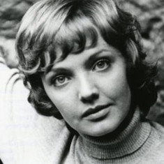 Julia Sooster