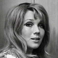 Linda Marlowe