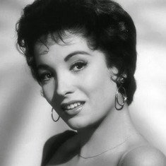 Linda Cristal