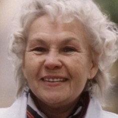 Zoya Tolbuzina