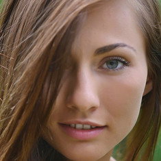 Michaela Isizzu