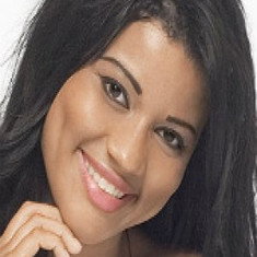 Janaína Paes