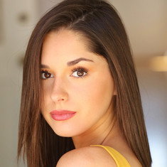 Tori Keeth