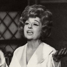 Mária Mezey