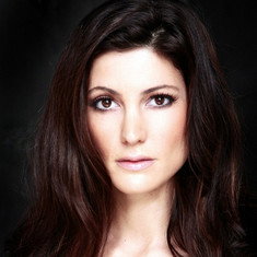 Julia Benson