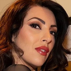 Alysa Nylon