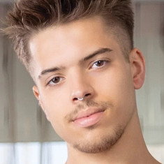 Evan Knox