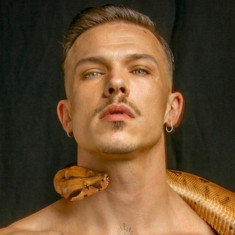 Damien Lenore