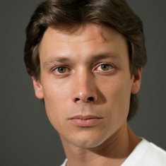 Cem Molvan
