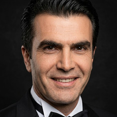 İsmet Özhan