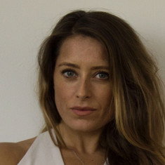 Suzy Bastone