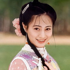 Miki Lee