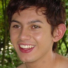 Luis Salazar