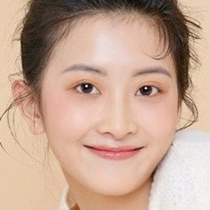 Wang Ruoxi