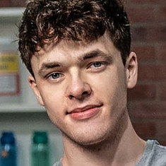 Troye Dean