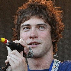 Andrew VanWyngarden