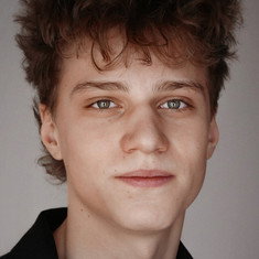 Adam Buš
