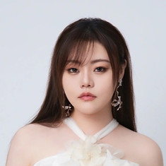 Moi Yang