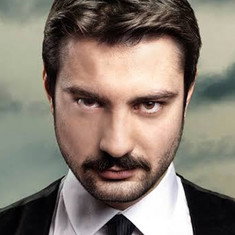 İzzet Başlak
