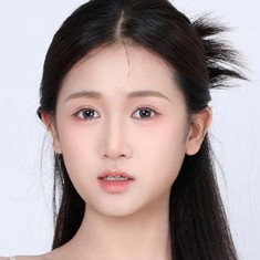 梁凌榕