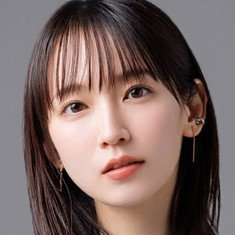 Riho Yoshioka