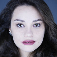 Özge Sezince Varley
