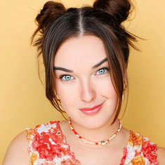 Julia Stier