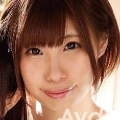 須永ひより