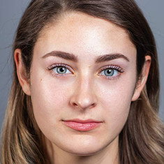 Elle Cooper