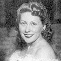 Eszter Réthy