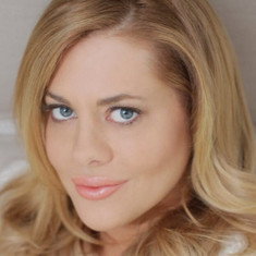 Kirsten Lea