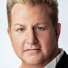 Gary LeVox