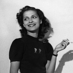 Andrée Debar